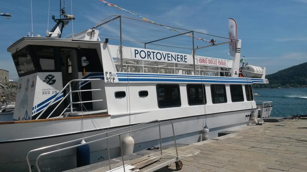 Holiday Home Fiorita Porto Venere Pokoj fotografie
